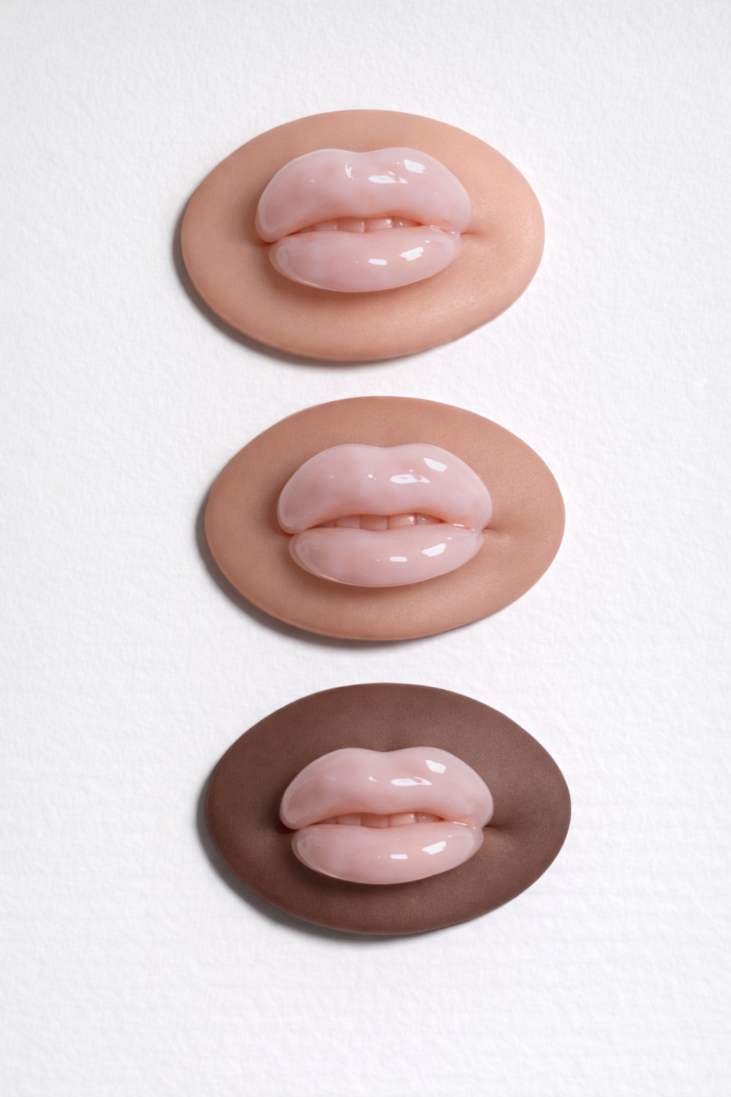 Moisturizing Lip Gloss – The Melanin Collection