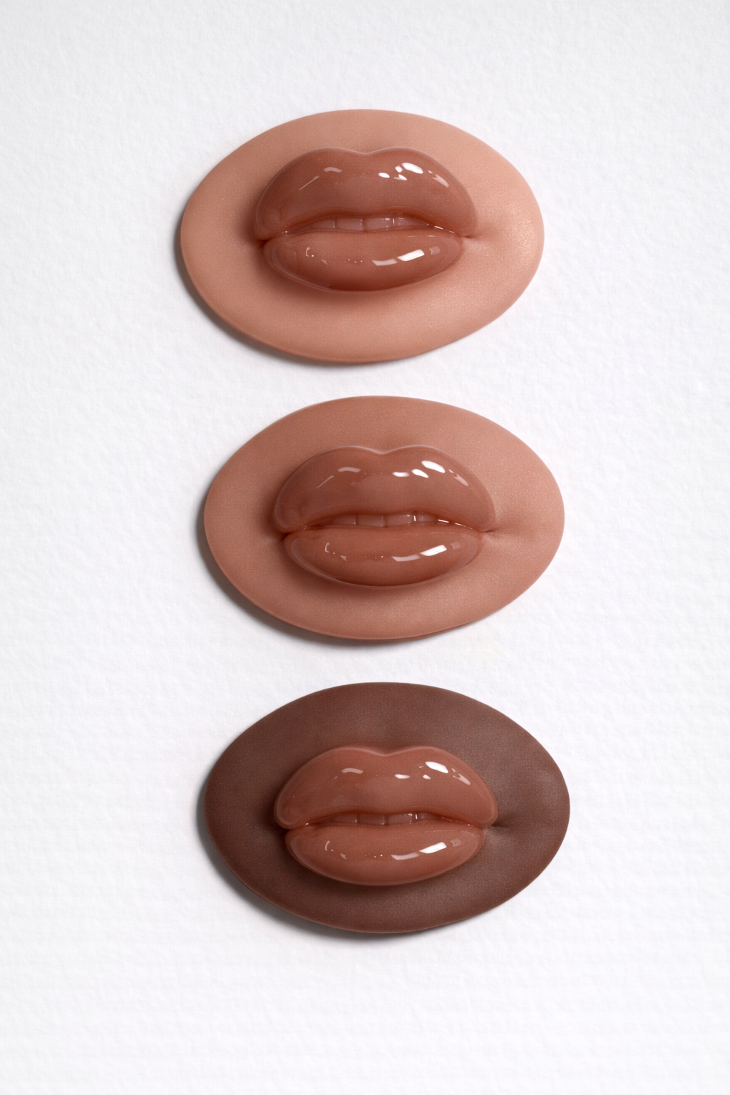Moisturizing Lip Gloss – The Melanin Collection