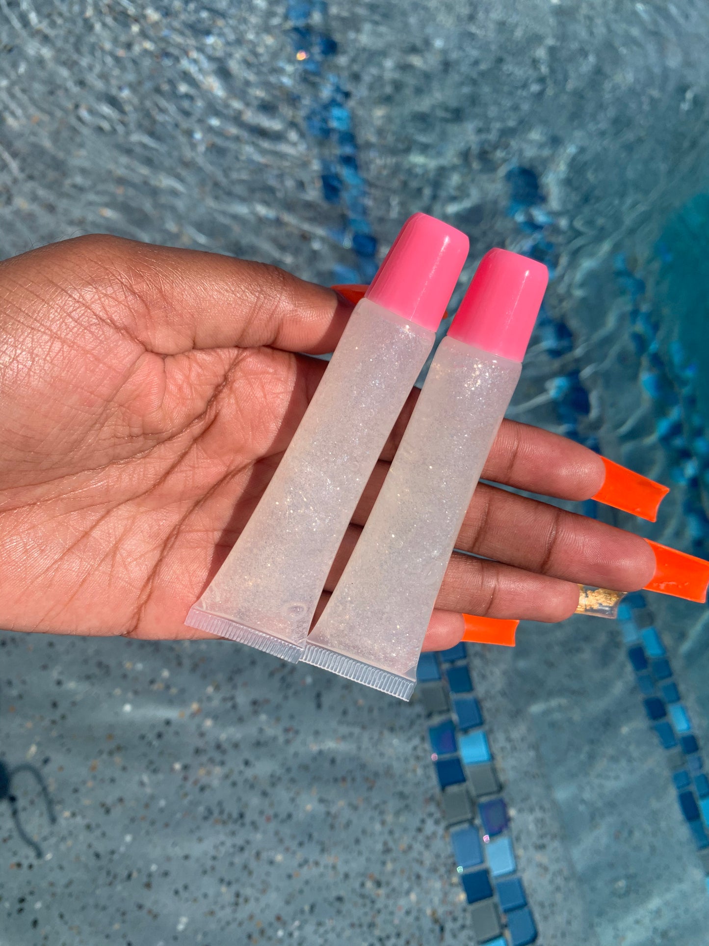 Pucker Up Mosturizing Lip Gloss