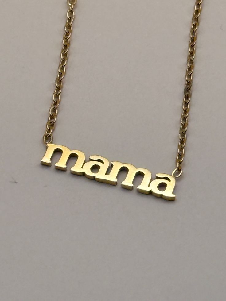 Mama necklace
