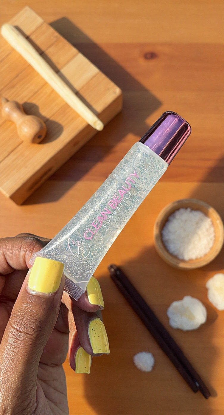 Sweet Vanilla Moisturizing Lip Gloss
