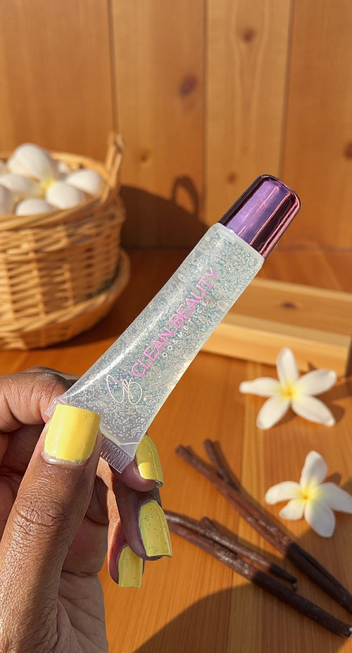 Vanilla Moisturizing Lip Gloss – Sweet Shine